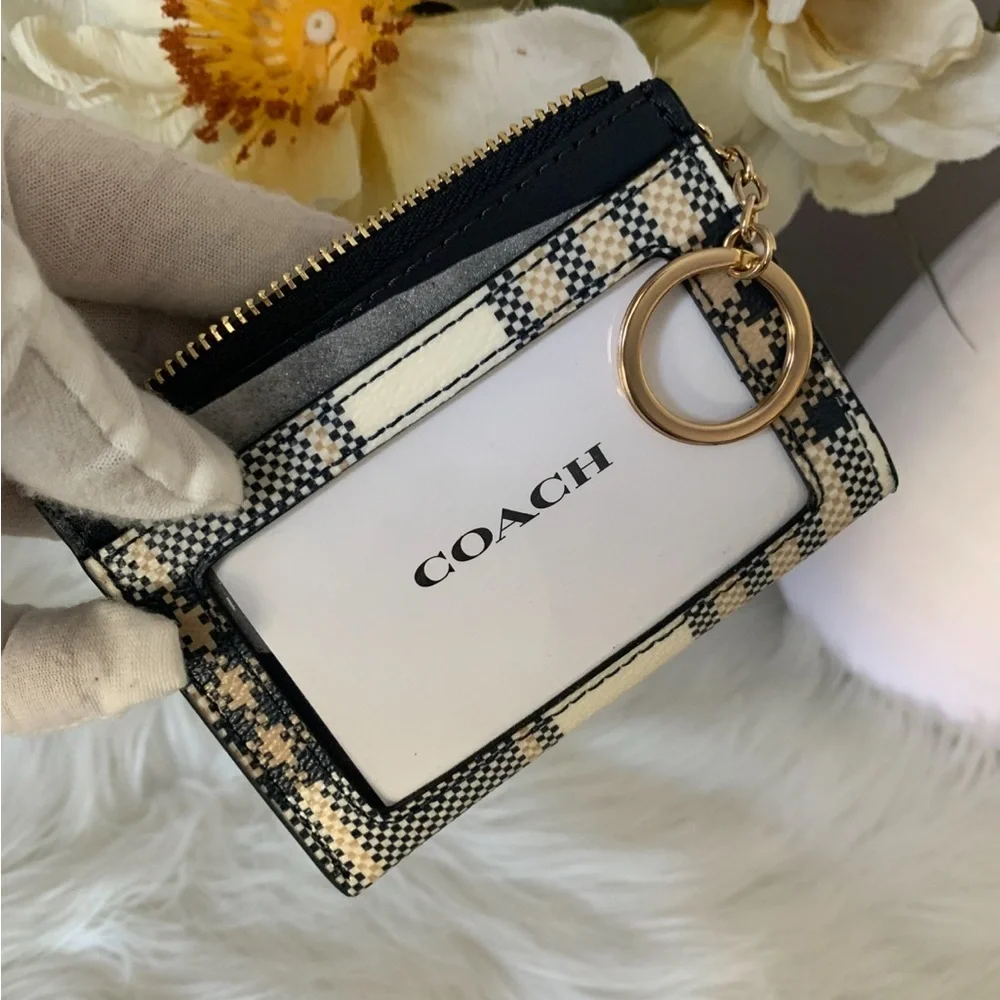 Coach Black and Cream Plaid Card Holder